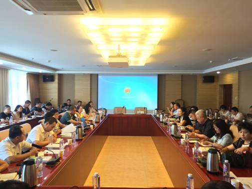 內蒙古農(nóng)牧業(yè)產(chǎn)業(yè)化龍頭企業(yè)協(xié)會肉羊產(chǎn)業(yè)分會座談會在呼舉行