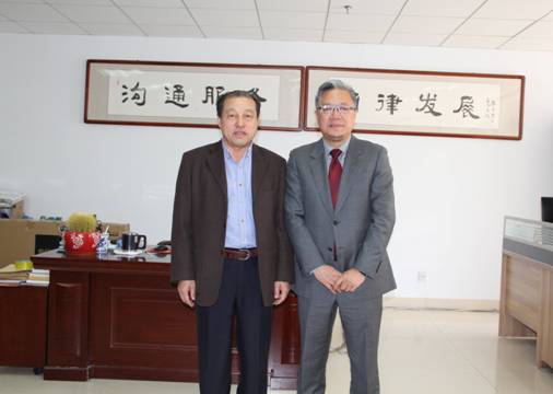 中國(guó)中央電視臺(tái)財(cái)經(jīng)頻道《央視財(cái)經(jīng)評(píng)論》欄目評(píng)論員劉戈做客內(nèi)蒙古農(nóng)牧業(yè)產(chǎn)業(yè)化龍頭企業(yè)協(xié)會(huì)