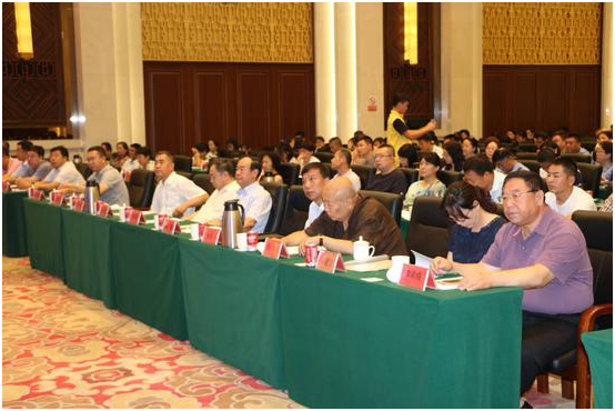 食品行業(yè)齊聚一堂，共商食安大計(jì)——第四屆自治區(qū)食品安全論壇在呼和浩特召開(kāi)